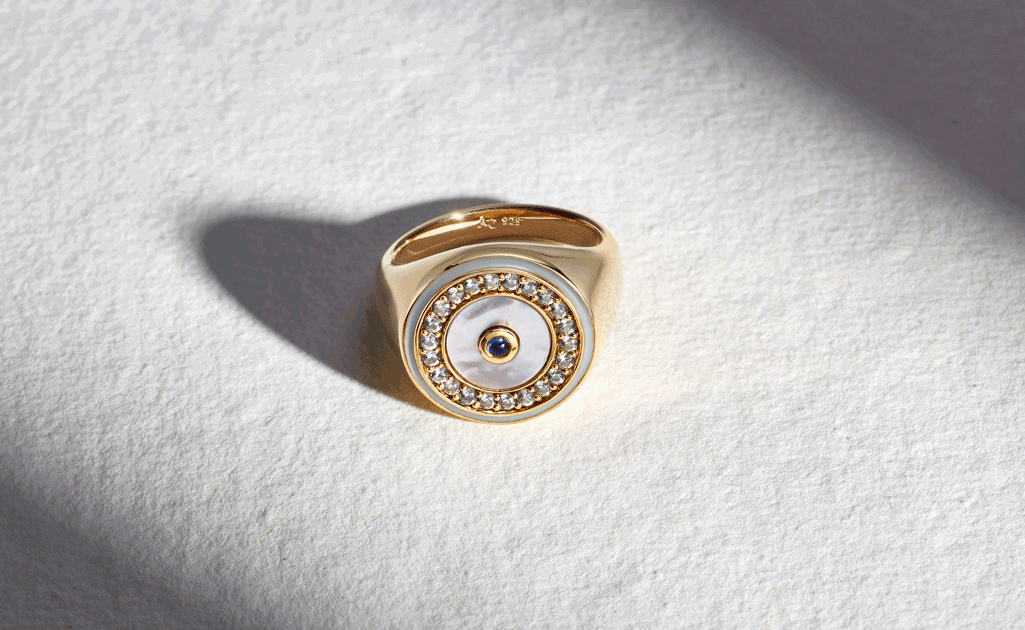 What Is A Signet Ring?