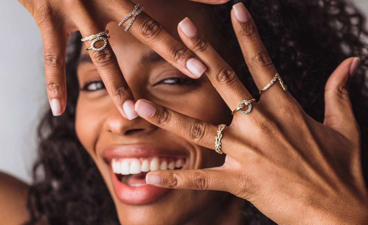 How To Style: Gold Rings