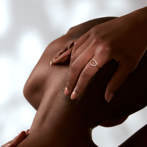 halo gold diamond ring